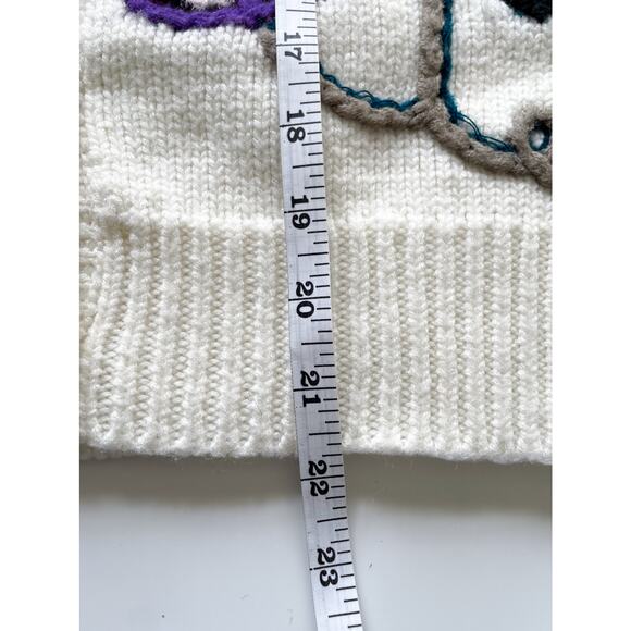 Women's Vintage White Floral Cardigan Sweater Size Medium - Picture 6 of 7